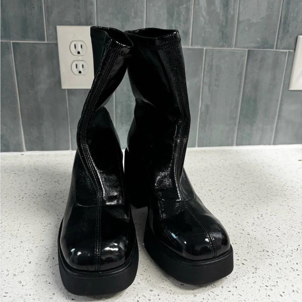 Black Heeled Boots with Chunky Block Heel - Picture 2 of 5